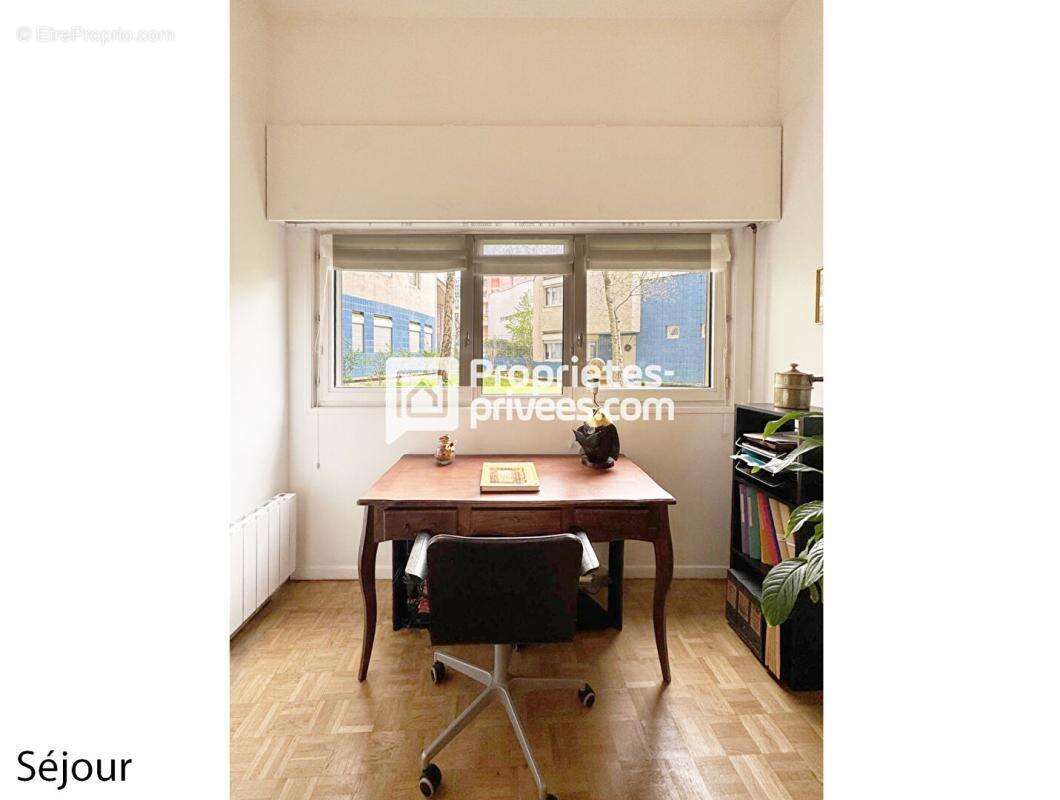 Appartement à PARIS-15E
