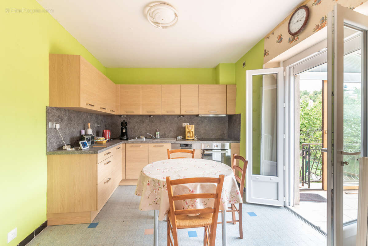 Maison à ESPALY-SAINT-MARCEL