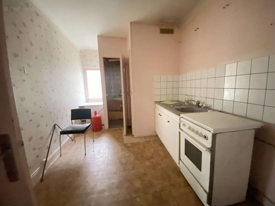 Appartement à LONGUE-JUMELLES