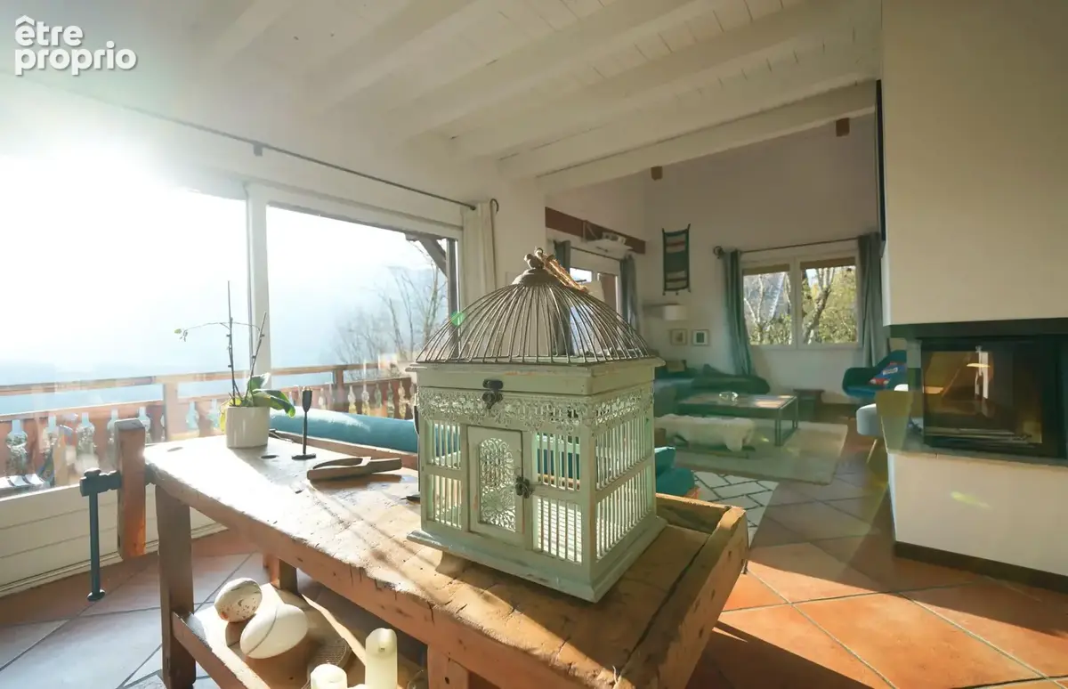Chalet 330 m2 aux portes d'Annecy et des Aravis - photo 2