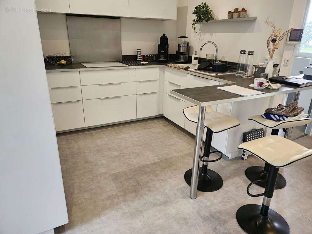 Maison à SAINT-ANDRE-DE-CUBZAC