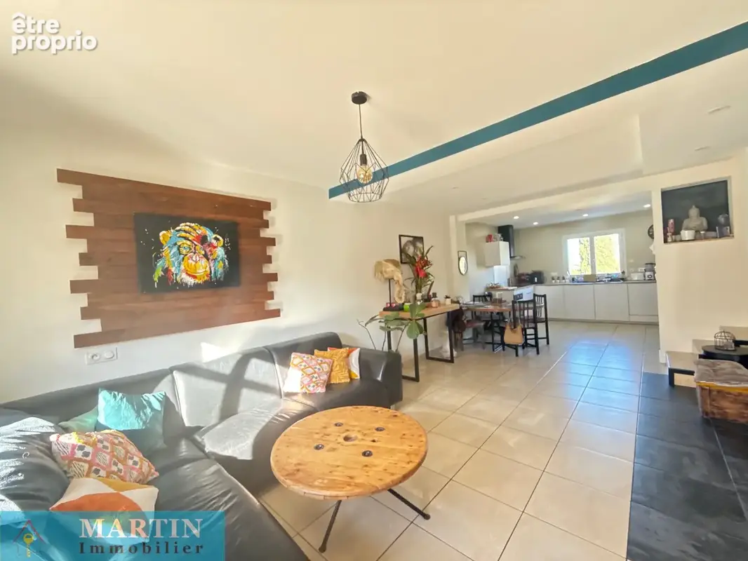 Maison 5 pièces avec jardin proche commerces - photo 9