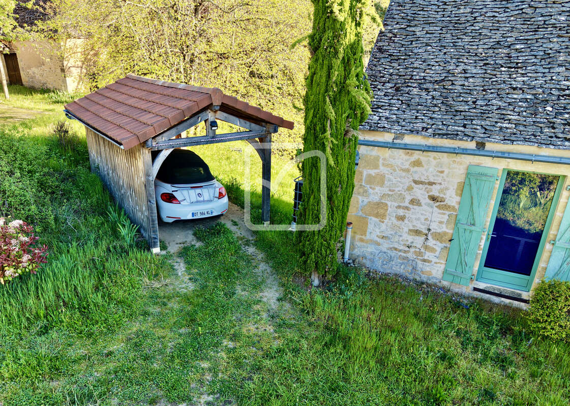 Un havre de paix au cœur du Périgord Noir, demeure et deux gites … avec revenus locatifs intégrés - photo 4