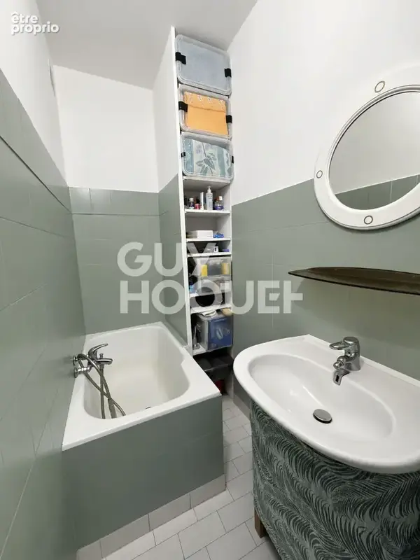 Studio / Lumineux / Calme / En étage / Michel Bizot (L8) - photo 3