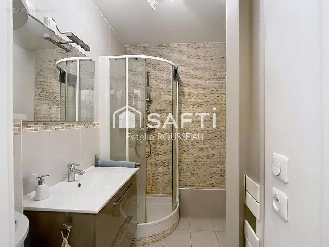 Photo 6 - Appartement à SAINT-MAUR-DES-FOSSES