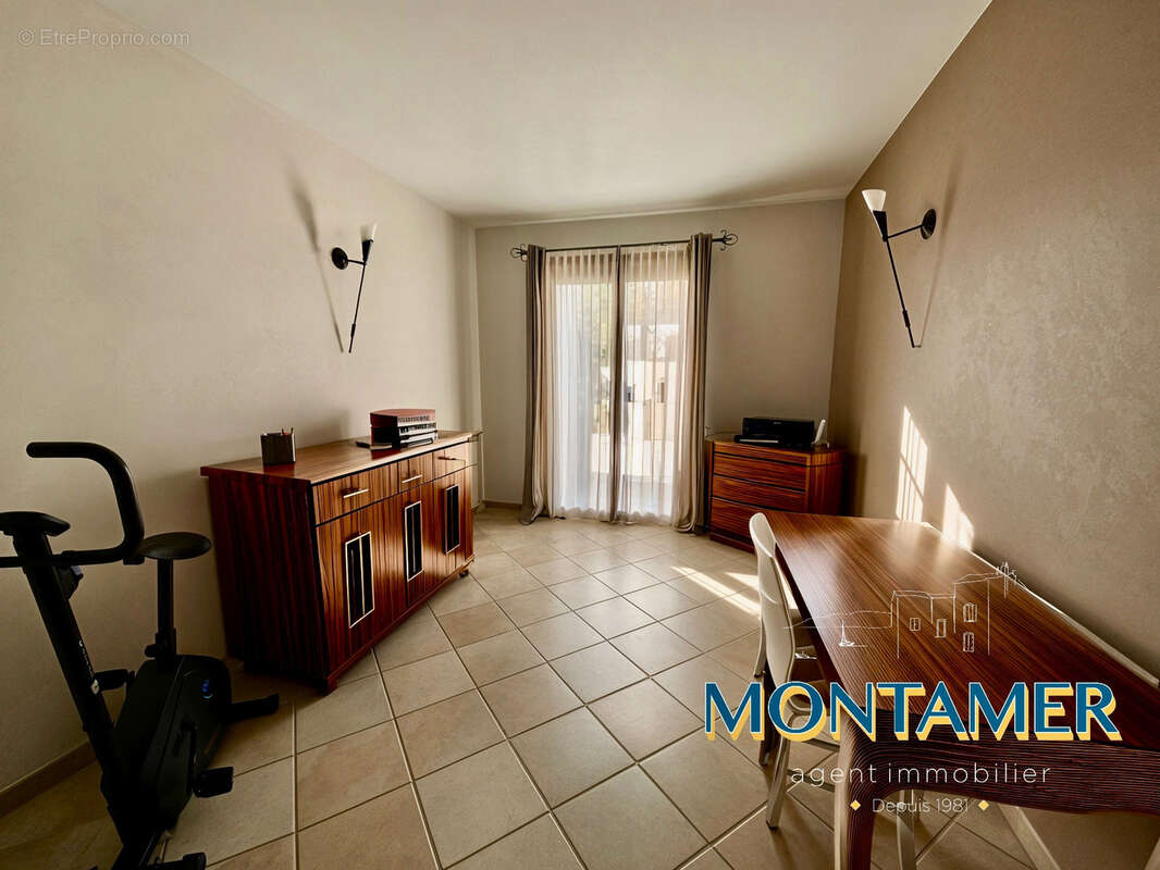 Maison à GIGNAC-LA-NERTHE