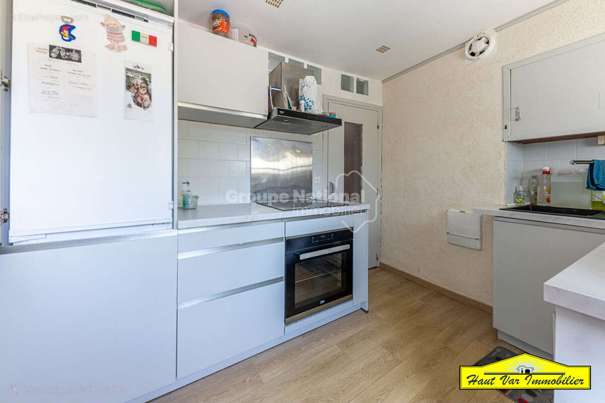 Maison à VINON-SUR-VERDON