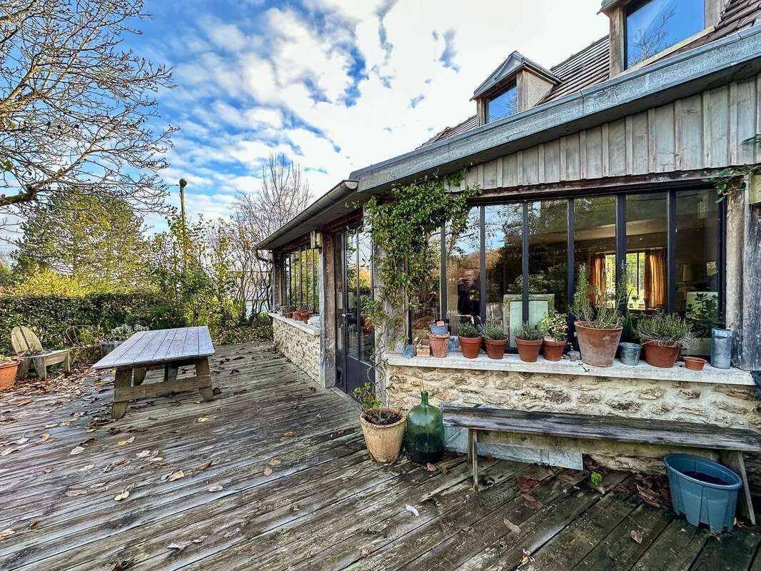 Maison à LES MESNULS