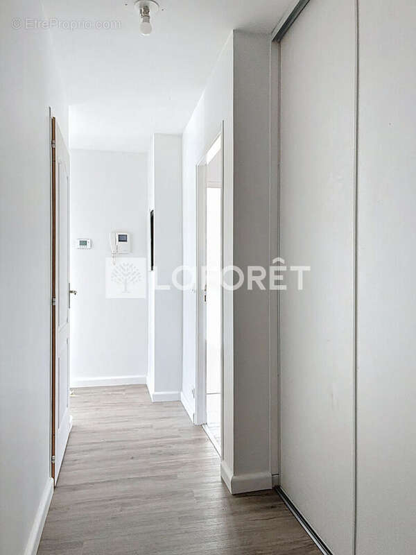 Appartement à CHALLES-LES-EAUX