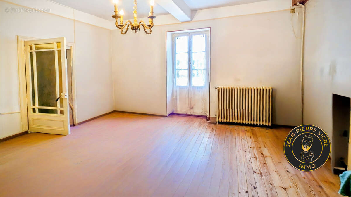 Maison à CINTEGABELLE