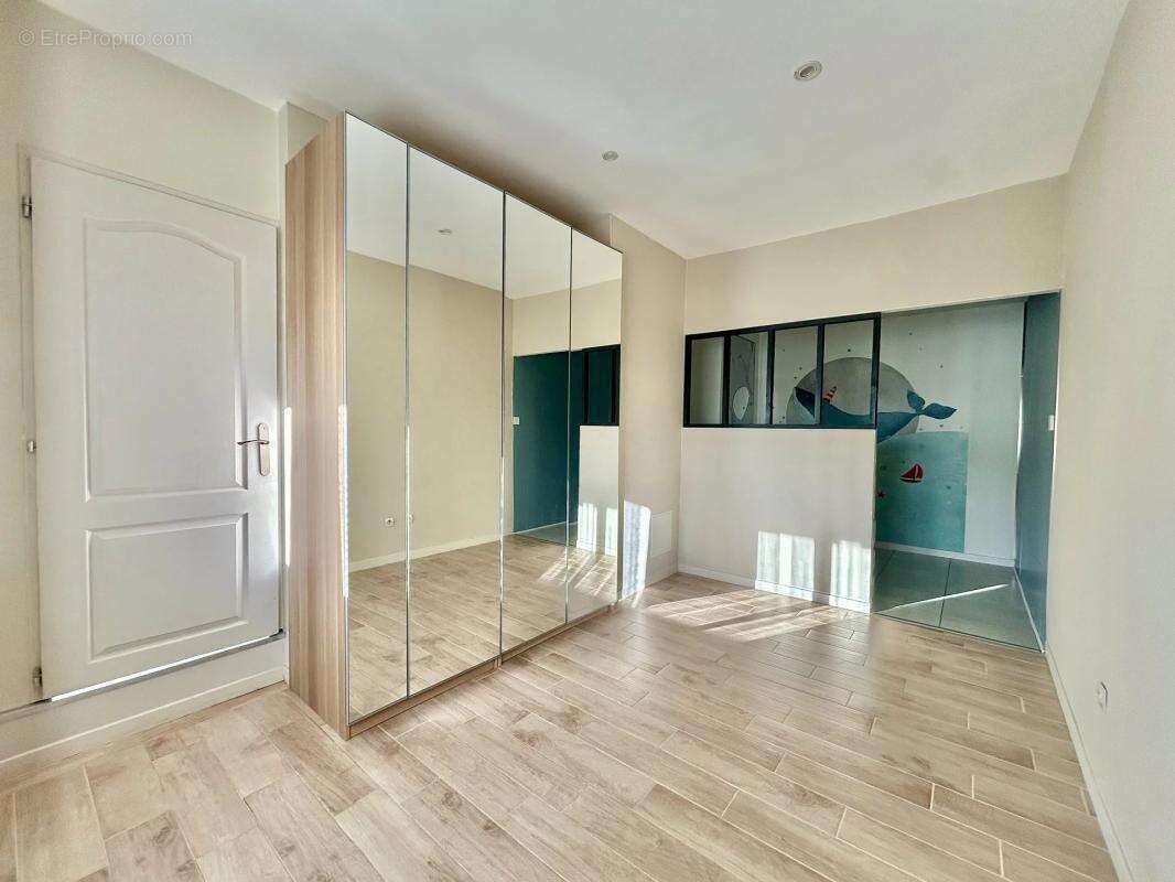 Maison à SAINT-GENIX-SUR-GUIERS