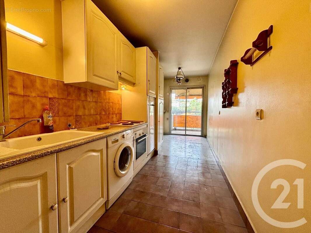 Appartement à LE CANNET