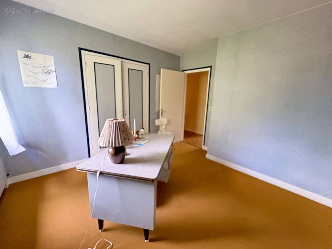 Maison à CHATEAUPONSAC