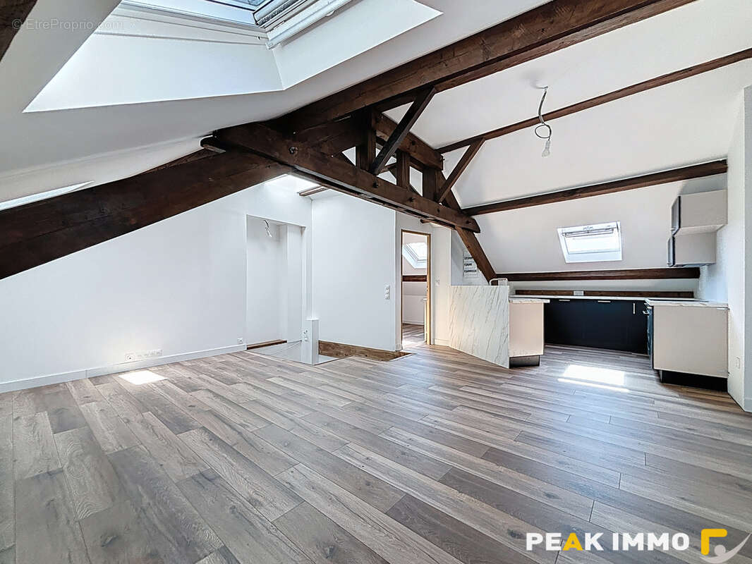 Appartement à AIX-LES-BAINS