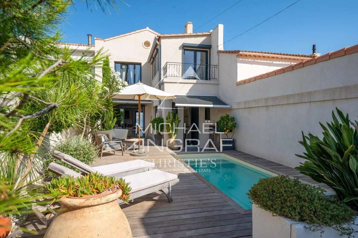 Maison à MARSEILLE-8E