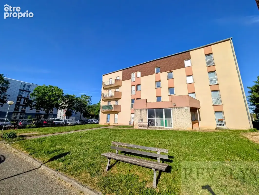 COTE D'OR (21) - LONGVIC - Appartement T4 de 81,90 m² - photo 7