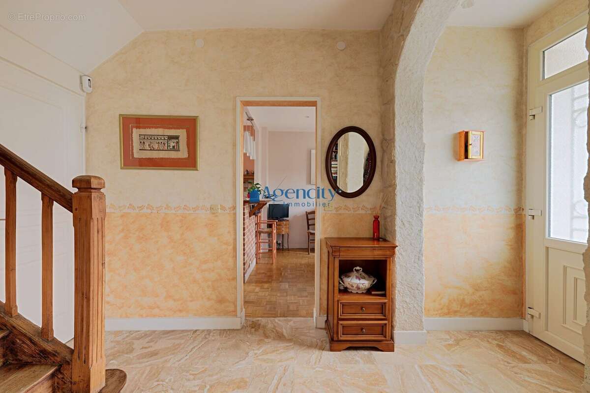 Maison à GOURNAY-SUR-MARNE