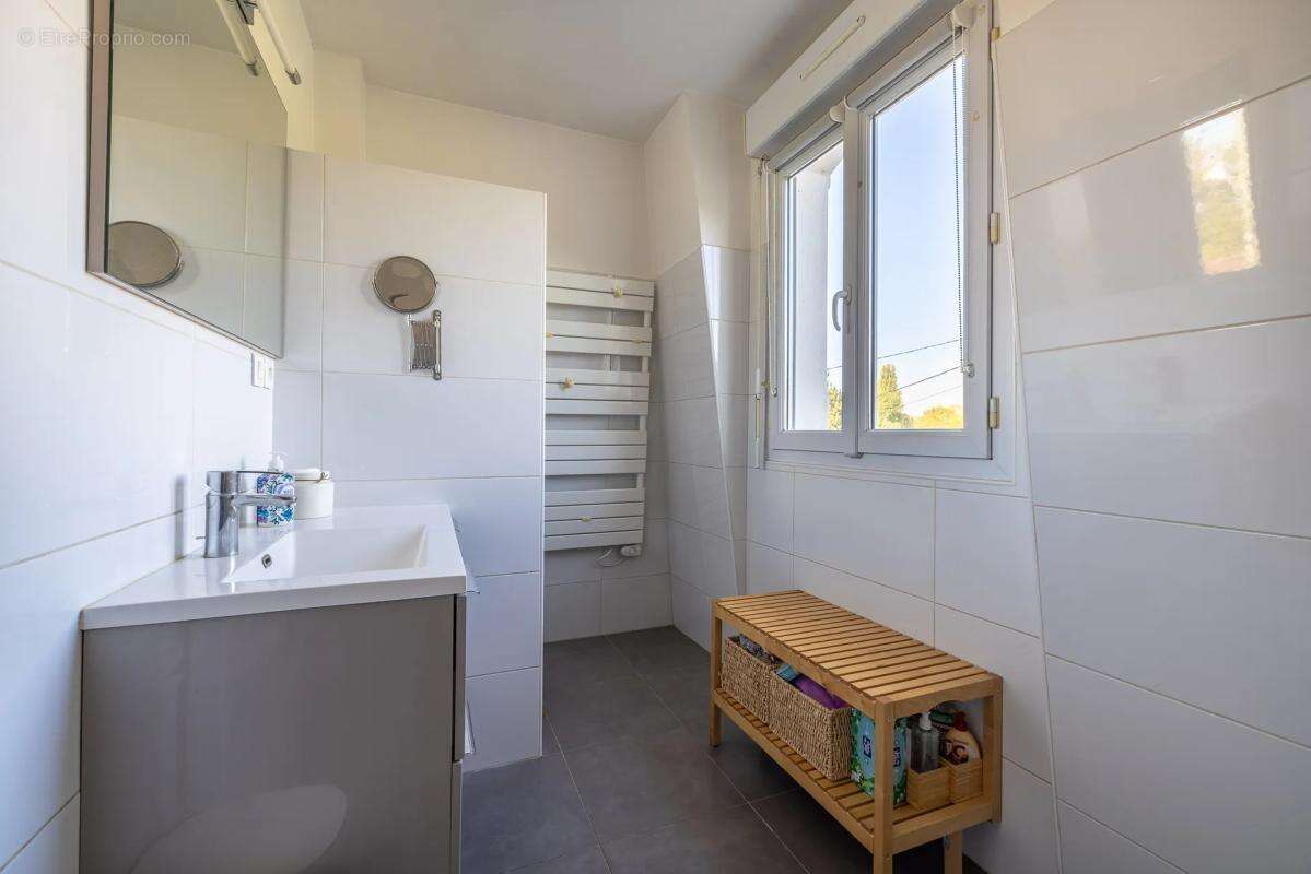 Maison à NOISY-LE-GRAND