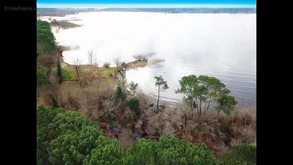 Maison à PARENTIS-EN-BORN