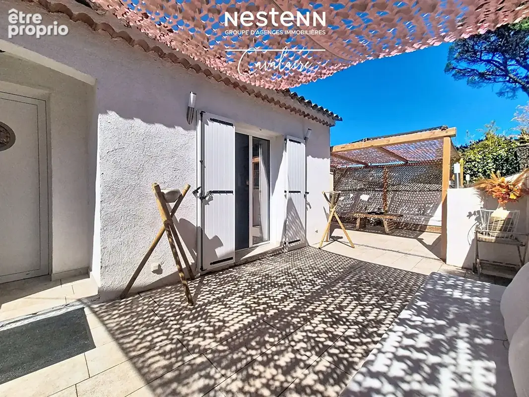 Cogolin - Gassin - Maison 107 m² avec double place de stationnement dans résidence avec piscines et tennis - photo 13