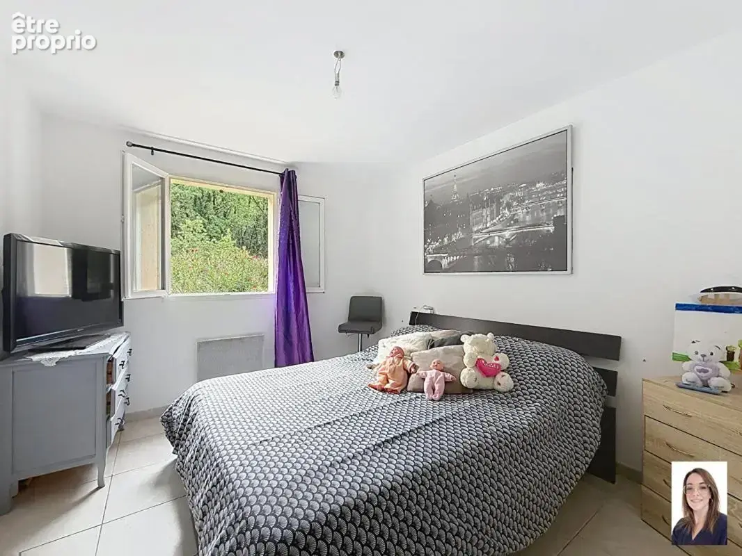 Maison 8 pièces 235 m² à vendre à Tourves (83170) - photo 14