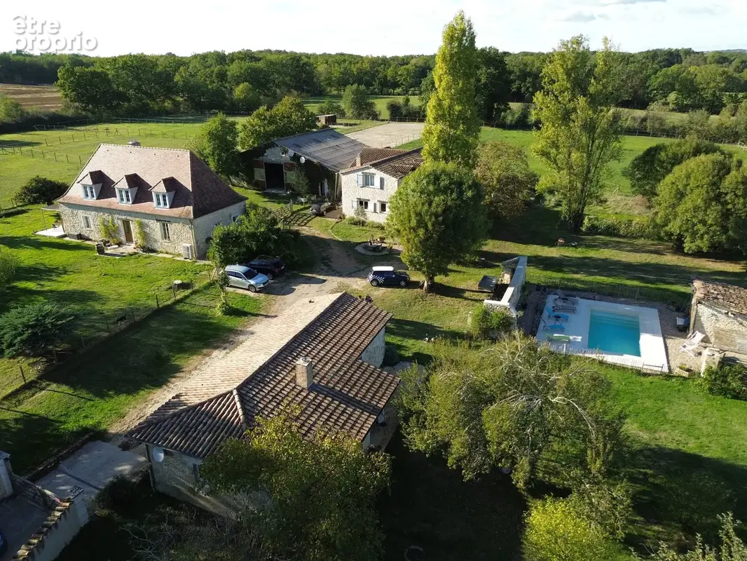 Domaine équestre idyllique avec deux maisons d'amis et 5 hectares de terrain - photo 20