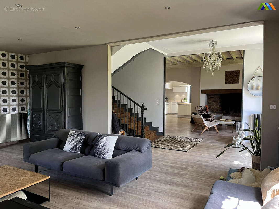 213 m² à Nay  - photo 9