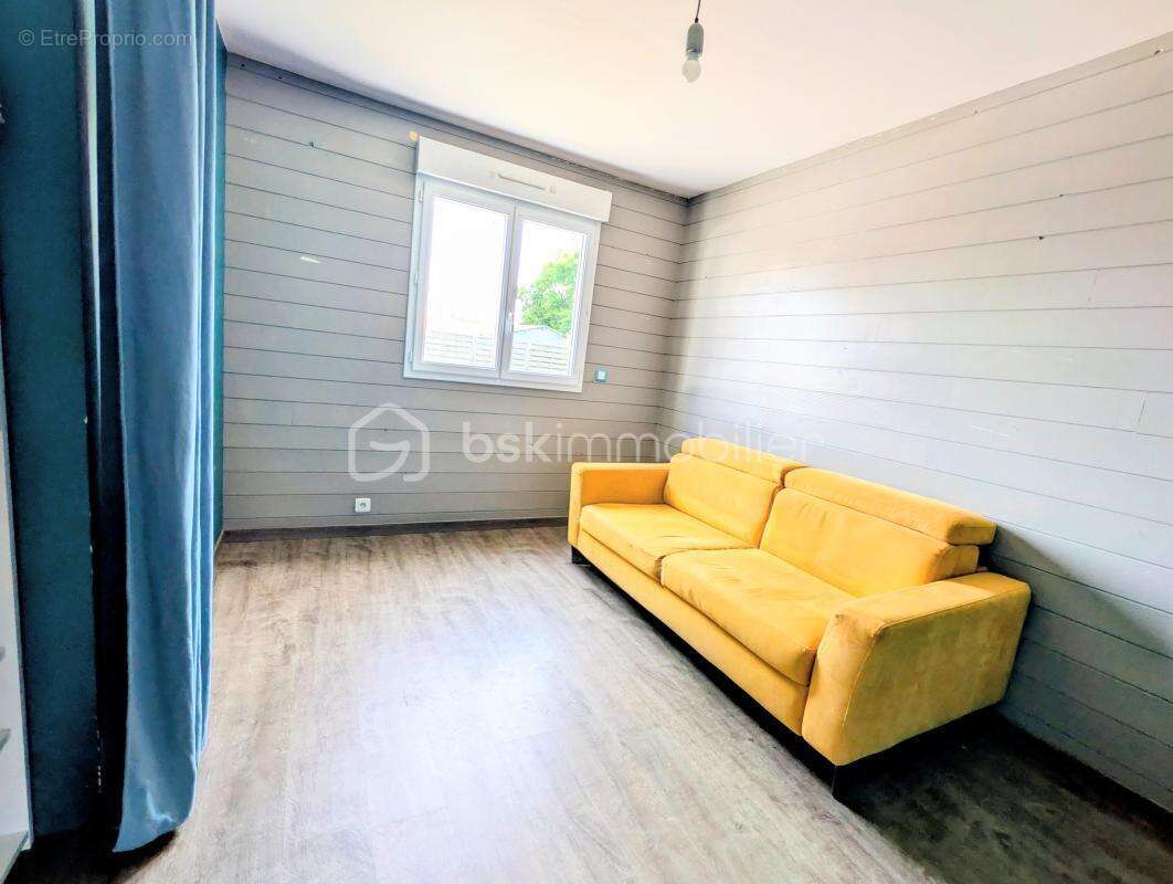 Maison ossature bois 165 m² Jardin 2000m2 clos– DPE B/A – 4 chambres + bureau – Piscine – Climatisation - photo 12