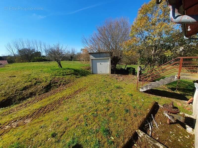 Maison à VILLENEUVE-DE-MARSAN