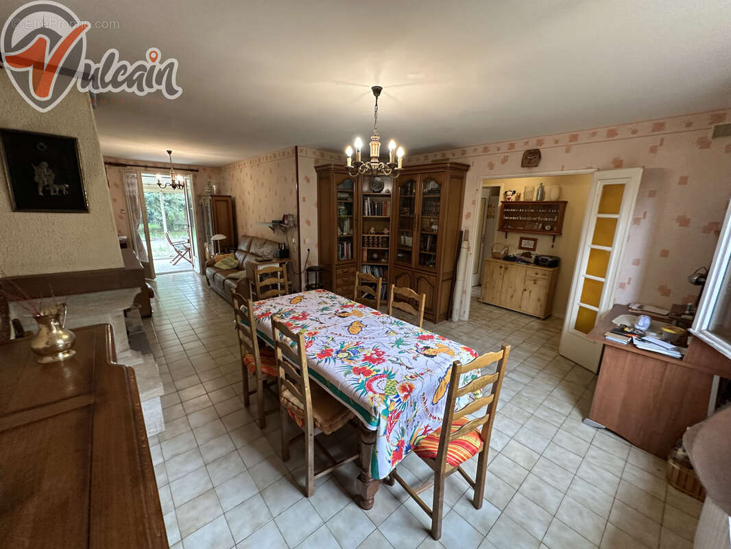 Maison à RAVEL
