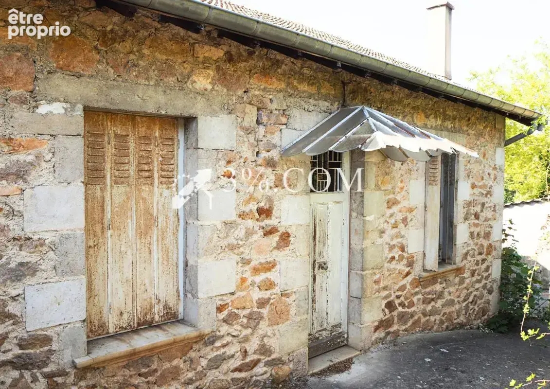 Ensemble immobilier de 3 appartements + maison à rénover - 2 - photo 9
