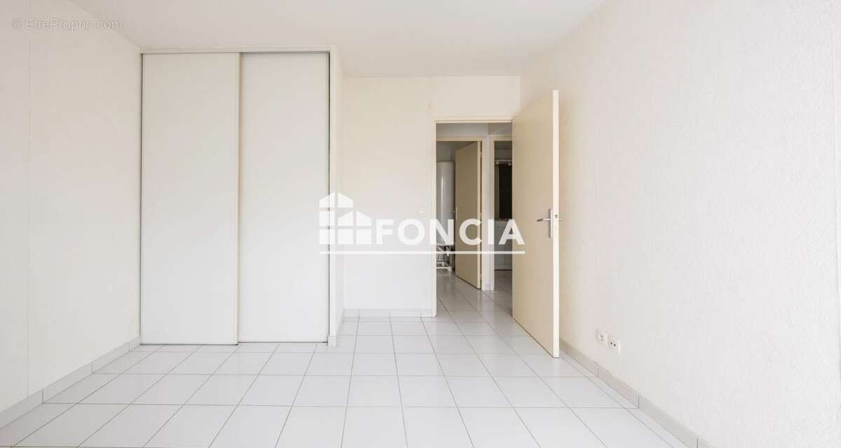 Appartement à VILLENAVE-D'ORNON