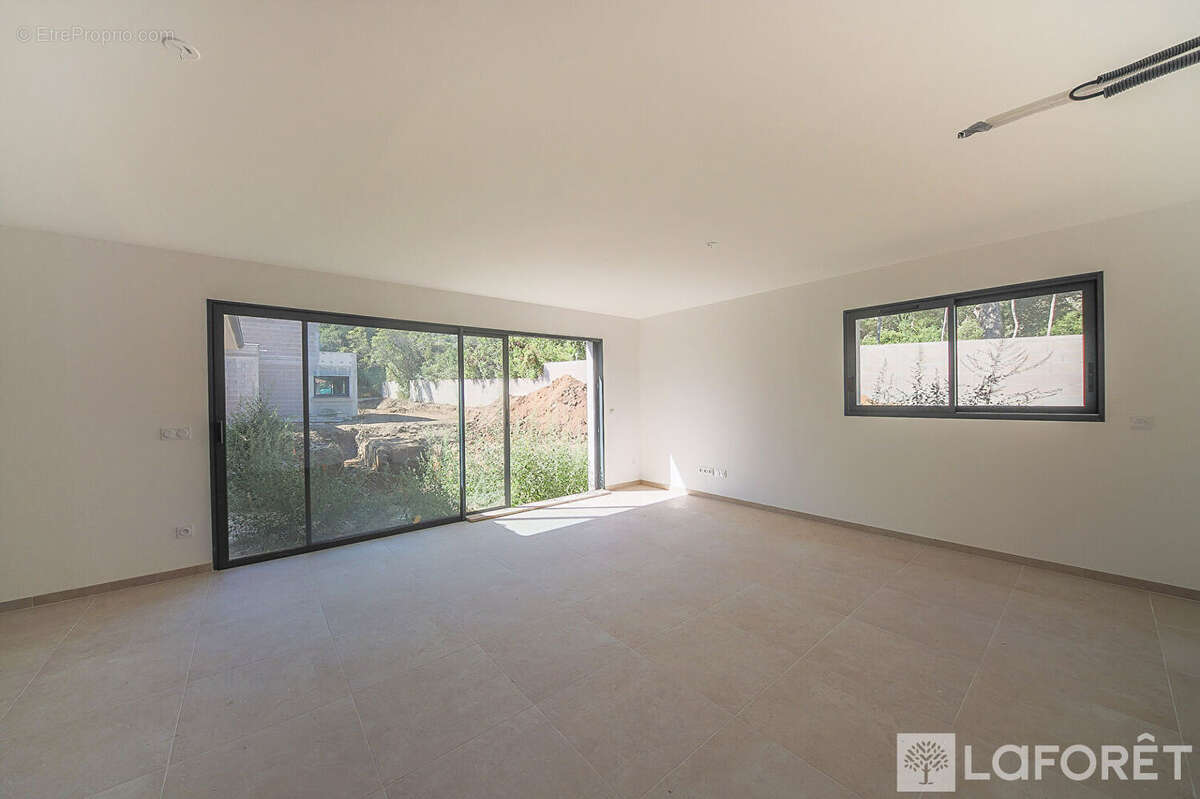 Maison à PORTO-VECCHIO