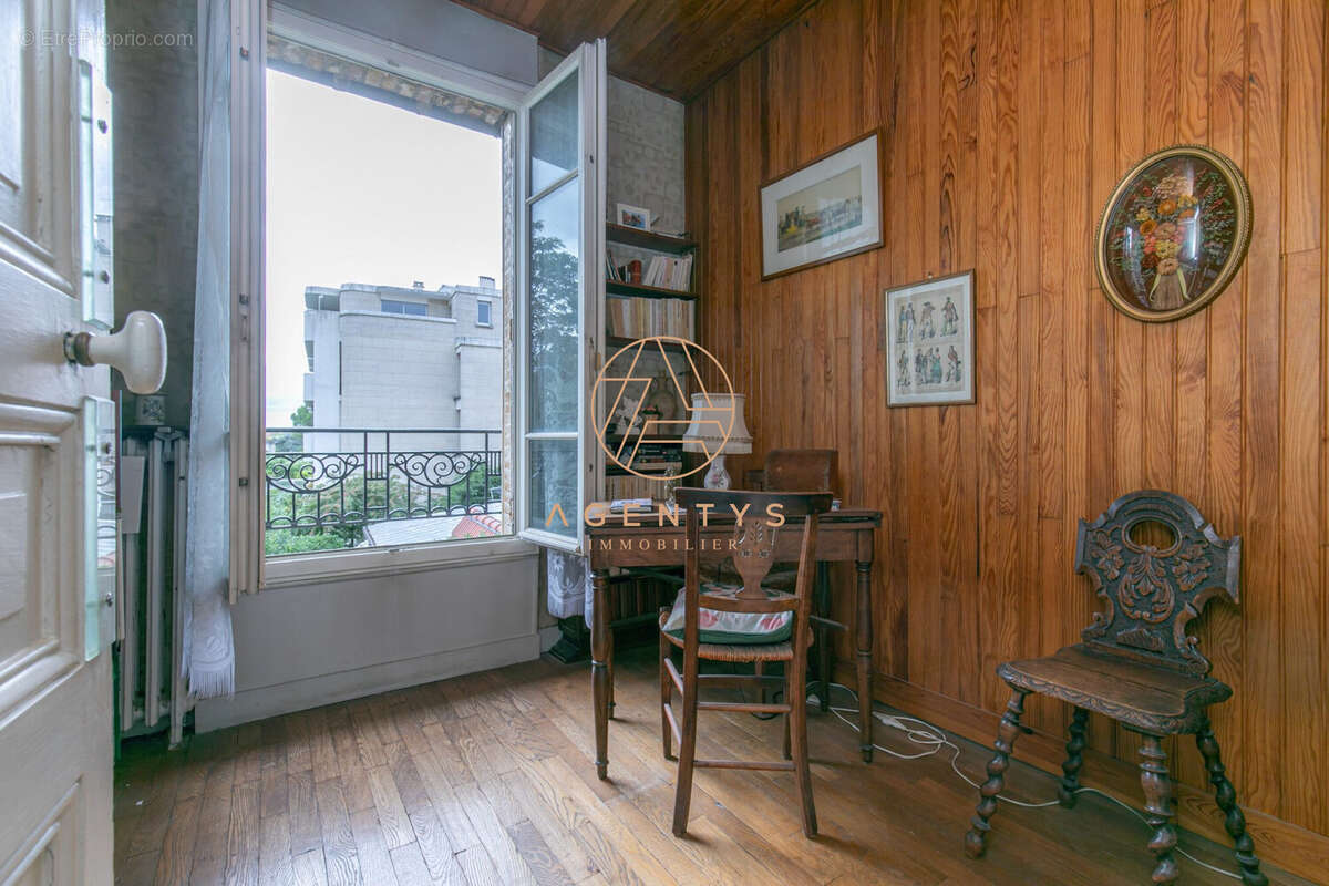 Maison à SAINT-MAUR-DES-FOSSES