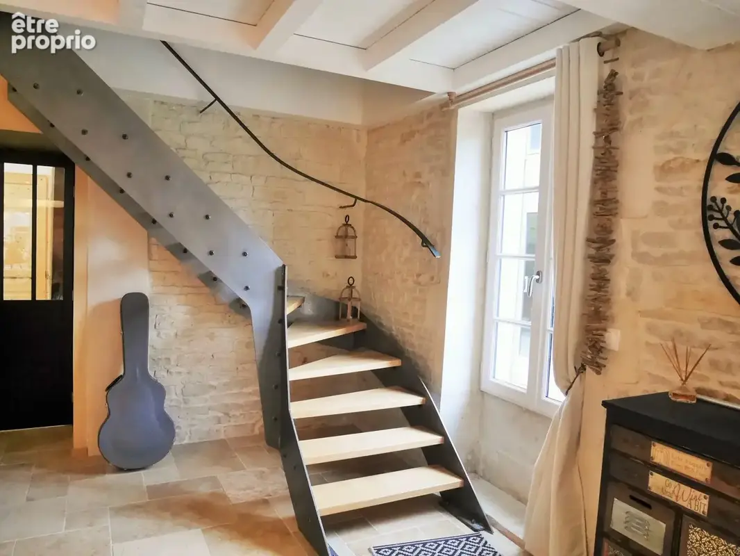 Maison 10 pièces 179 m² à vendre à Saint-Hilaire-La-Palud (79210) - photo 9