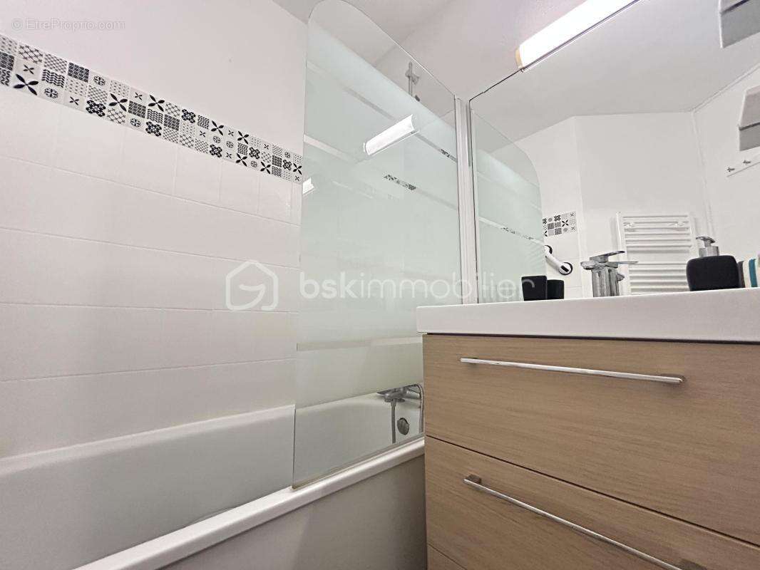 Appartement lumineux et spacieux au cœur de la ville - photo 12