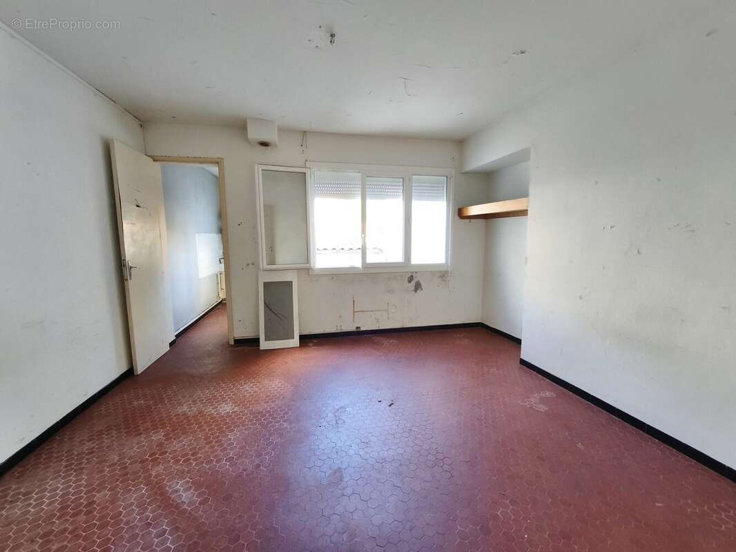 Appartement 23 m² à Libourne  - photo 2