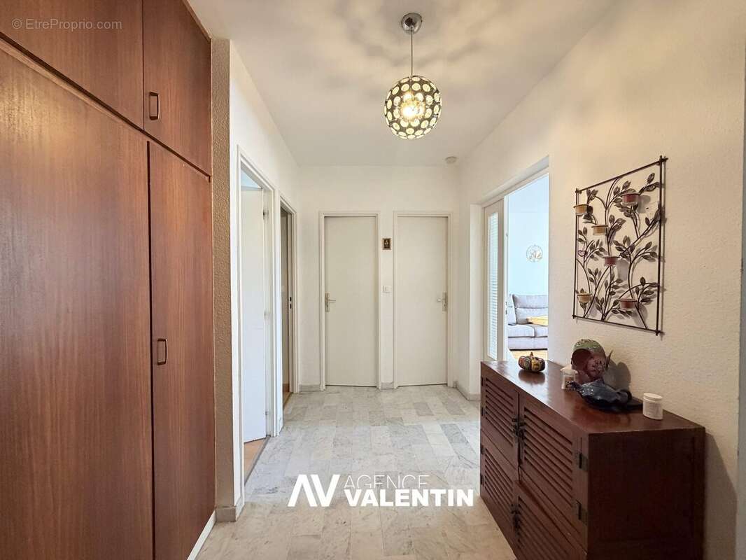 Appartement 65 m² à Metz  - photo 2