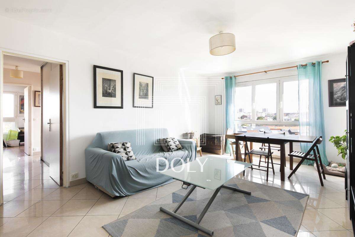 Appartement à PARIS-20E