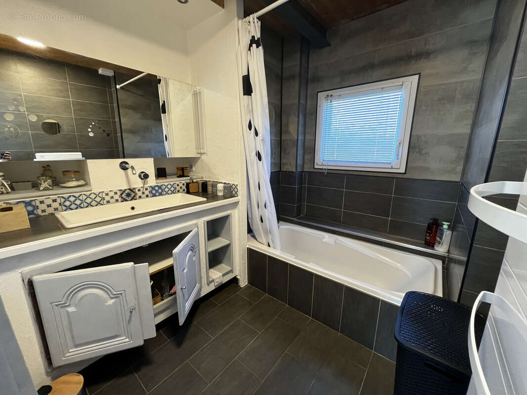 Maison à SALVAGNAC-CAJARC