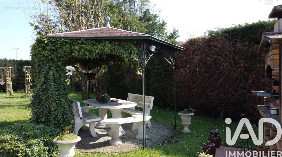 Photo 5 - Maison à COUTRAS