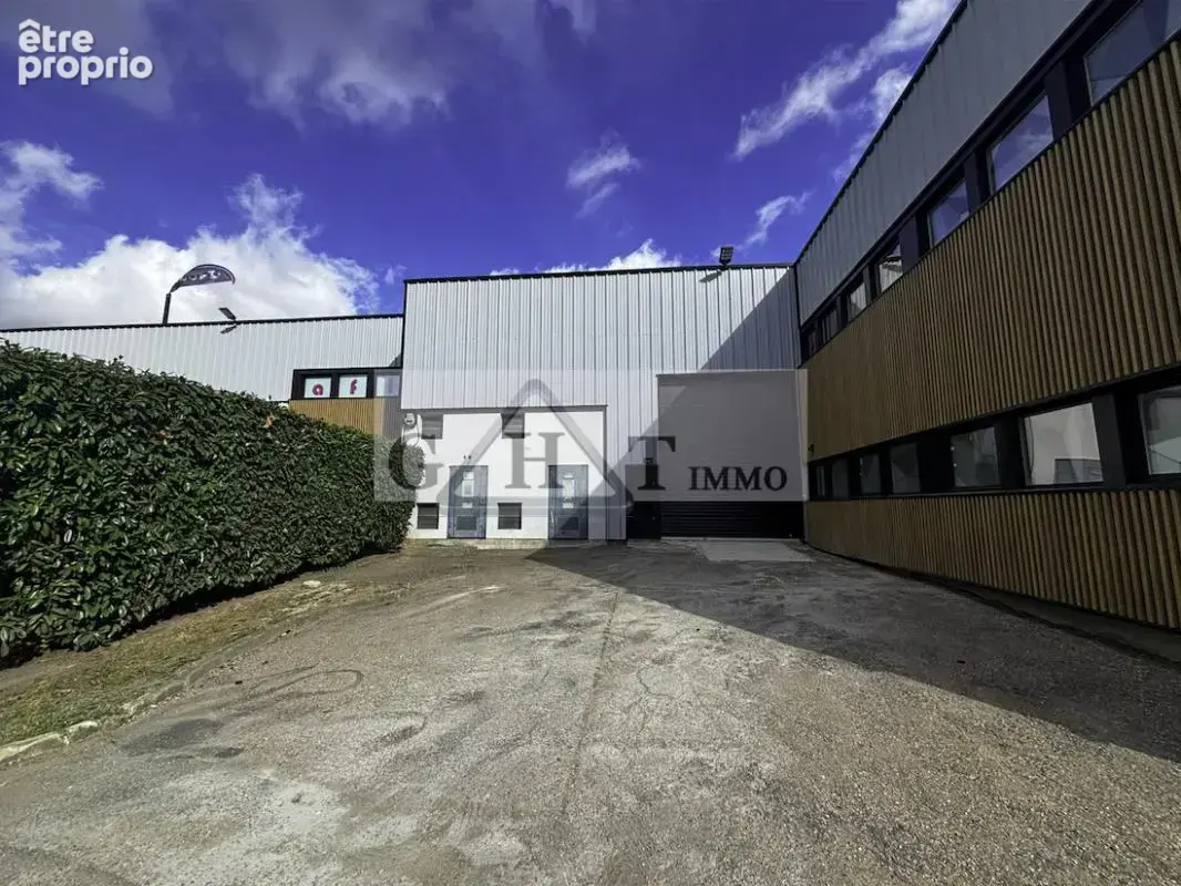 Entrepôt  bureaux à vendre à villeneuve-la-garenne - photo 2