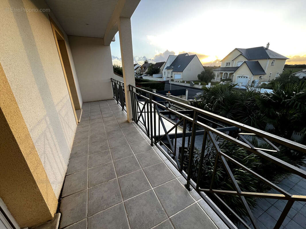 Maison à GRENTHEVILLE