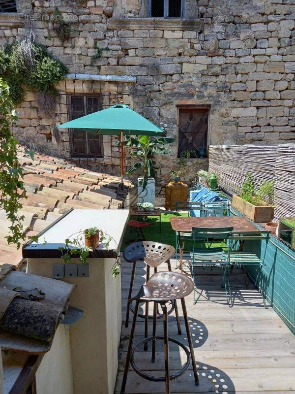 Appartement à CUCURON