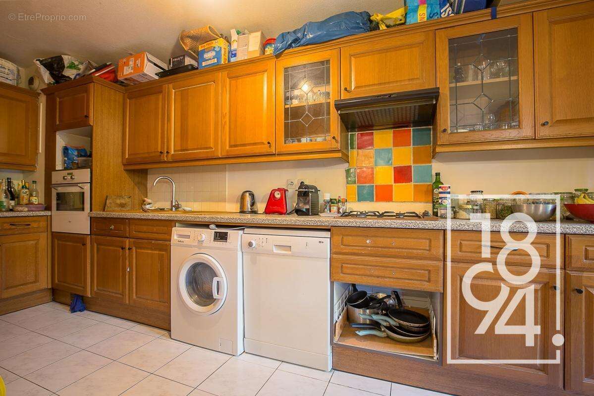 Appartement à MARSEILLE-9E