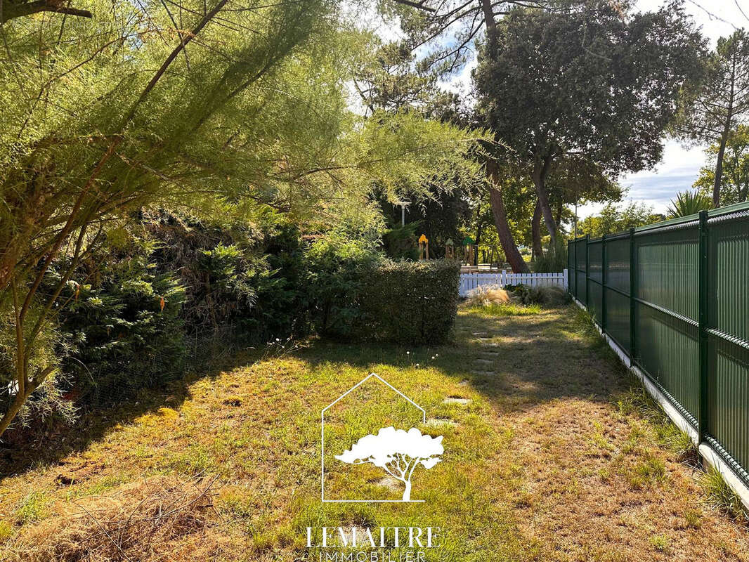 Maison à LES MATHES