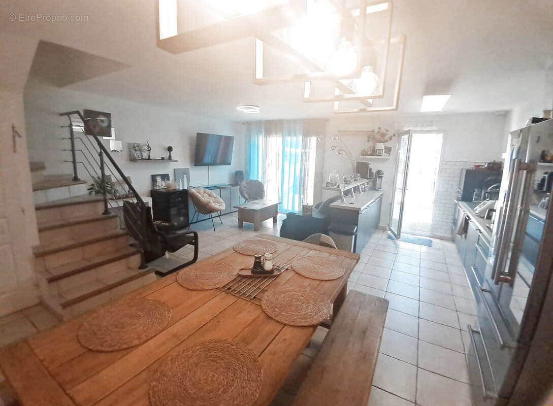 Maison à PORT-DE-BOUC