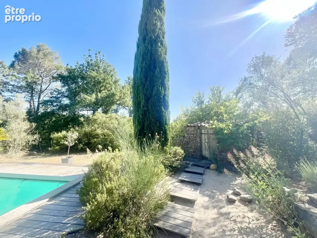 Villa d'architecte sur 5 350 m² de terrain avec piscine - photo 22