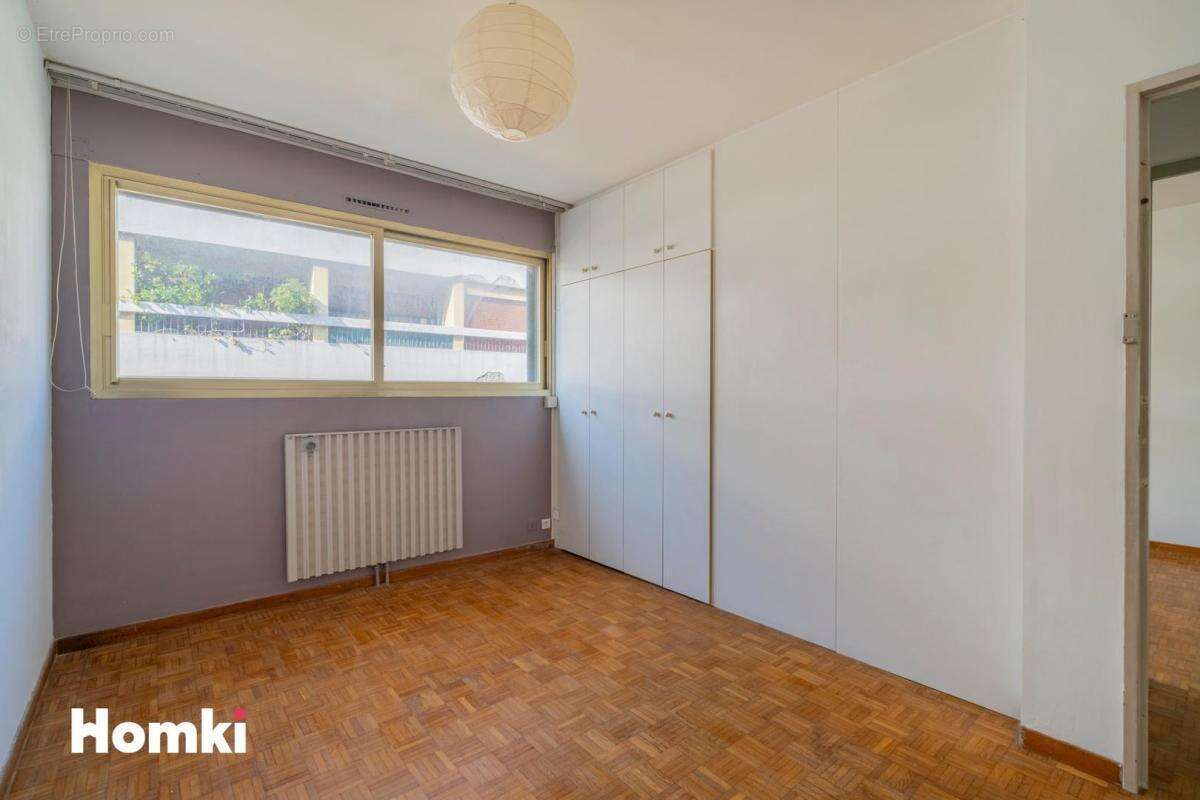 Appartement à MARSEILLE-9E