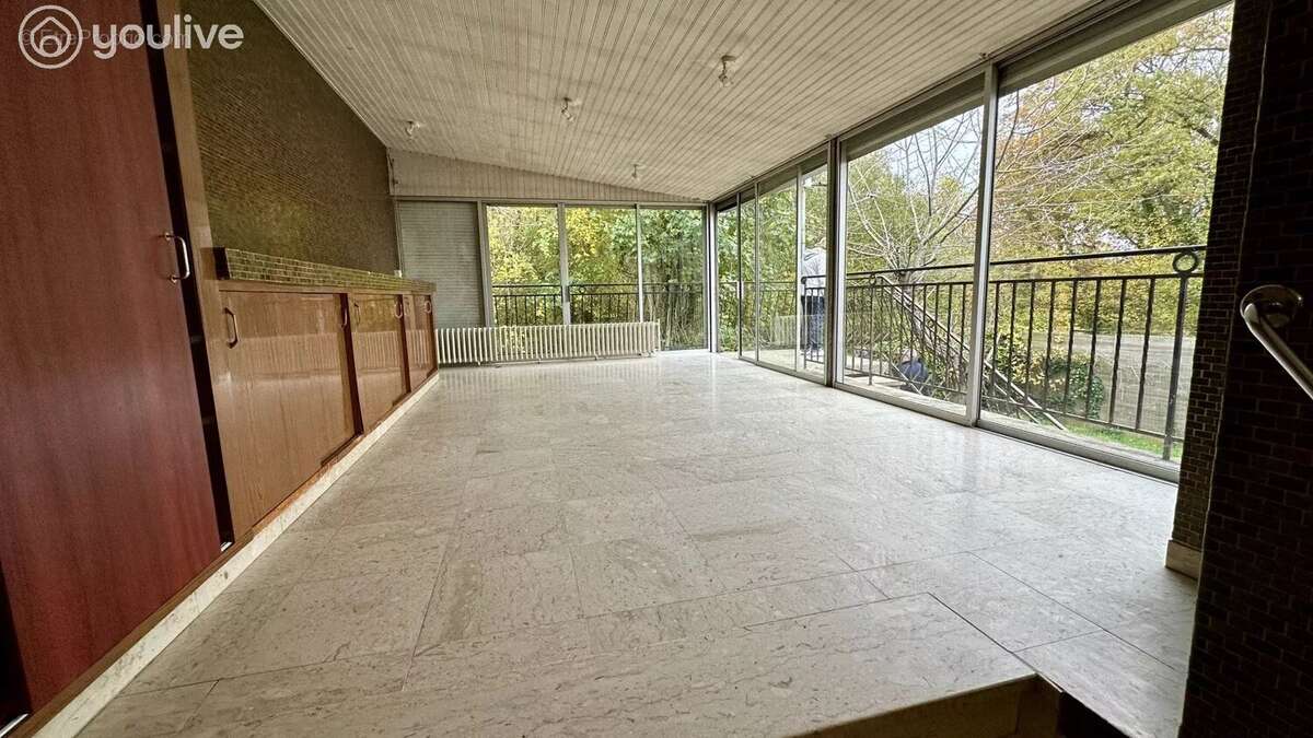 Maison à SAINT-GERMAIN-LES-ARPAJON